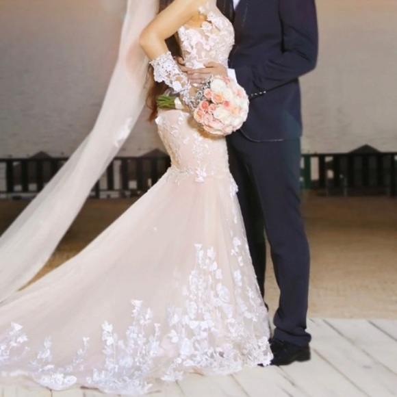 Milla Nova Betti gown altered - Picture 1 of 4